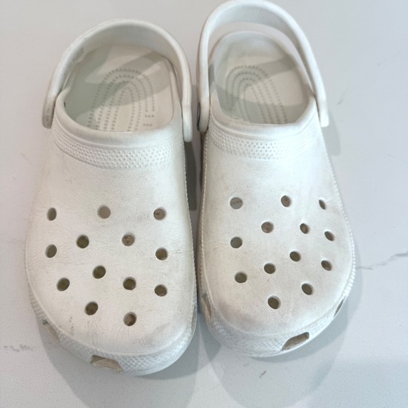 CROCS Shoes - Crocs Classic Clogs White Comfortable Slip On Casual Shoes Women's 8 Men's 6